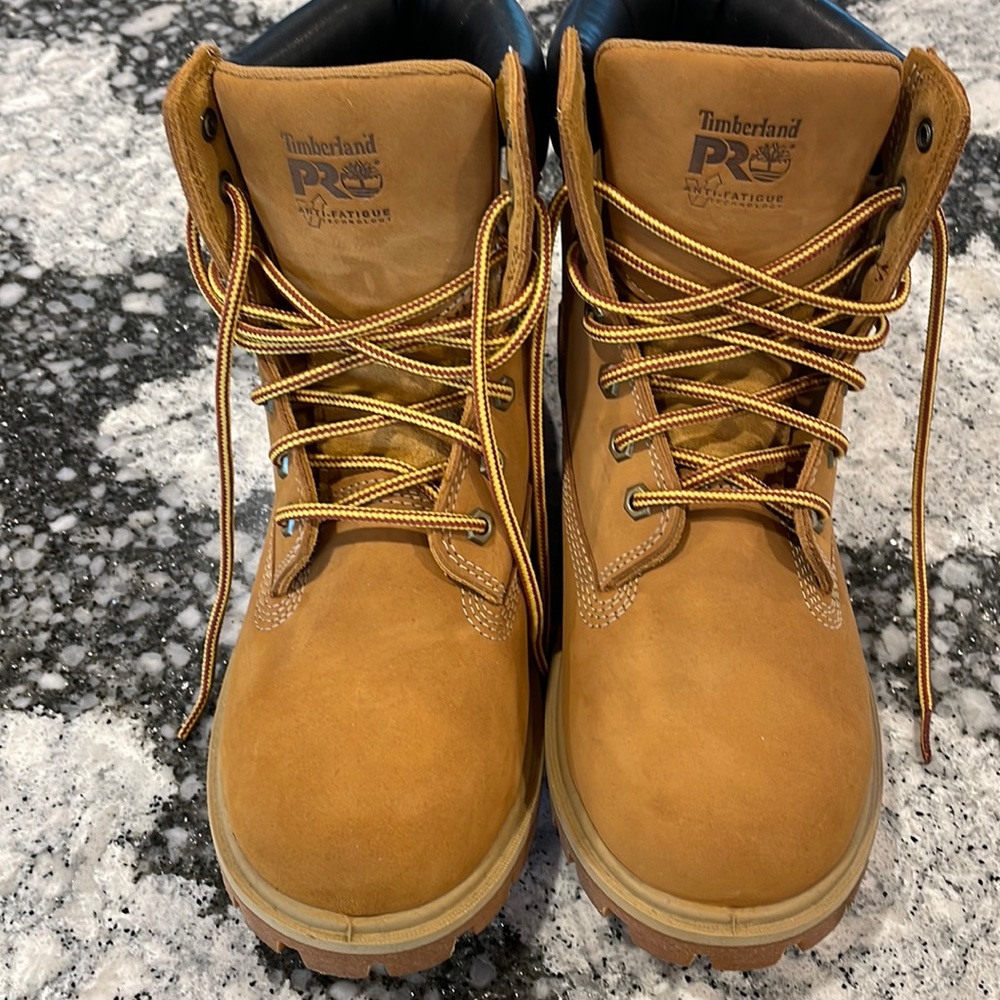 Excellent Condition Timberland Boots